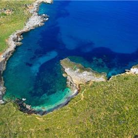 2 bedroom villa with jacuzzi & sea views, near Castellammare del Golfo, sleeps  4-5